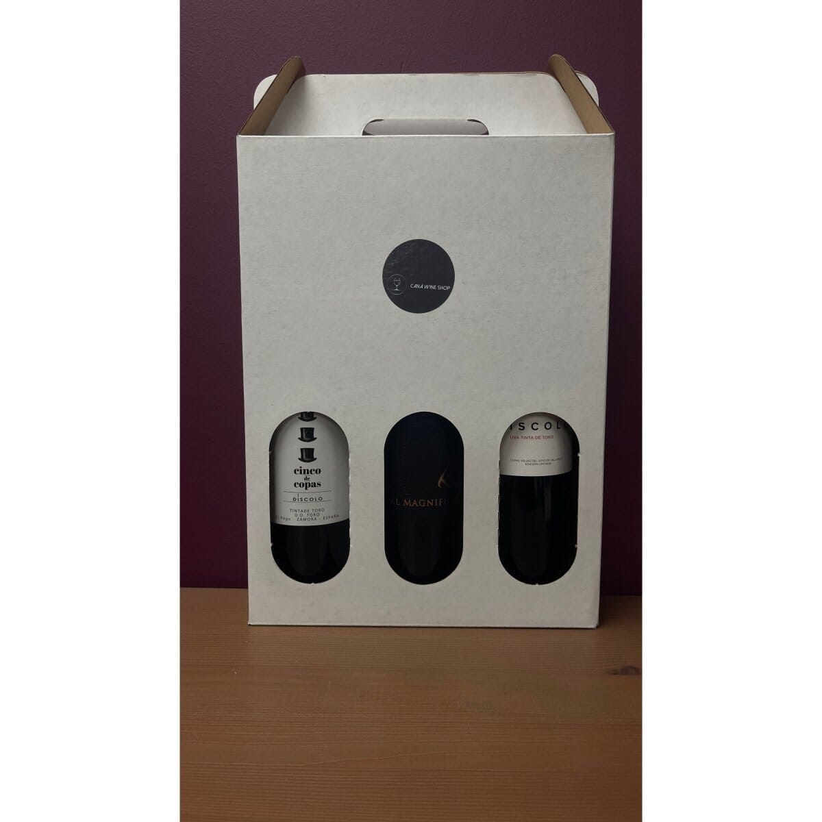 Dim Gray Bodegas Díscolo Exclusive Gift Set: Cinco de Copas, Díscolo, & El Magnífico Caná Wine Shop Wine